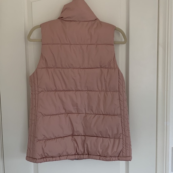 ON Frost Free Vest. - Picture 4 of 7